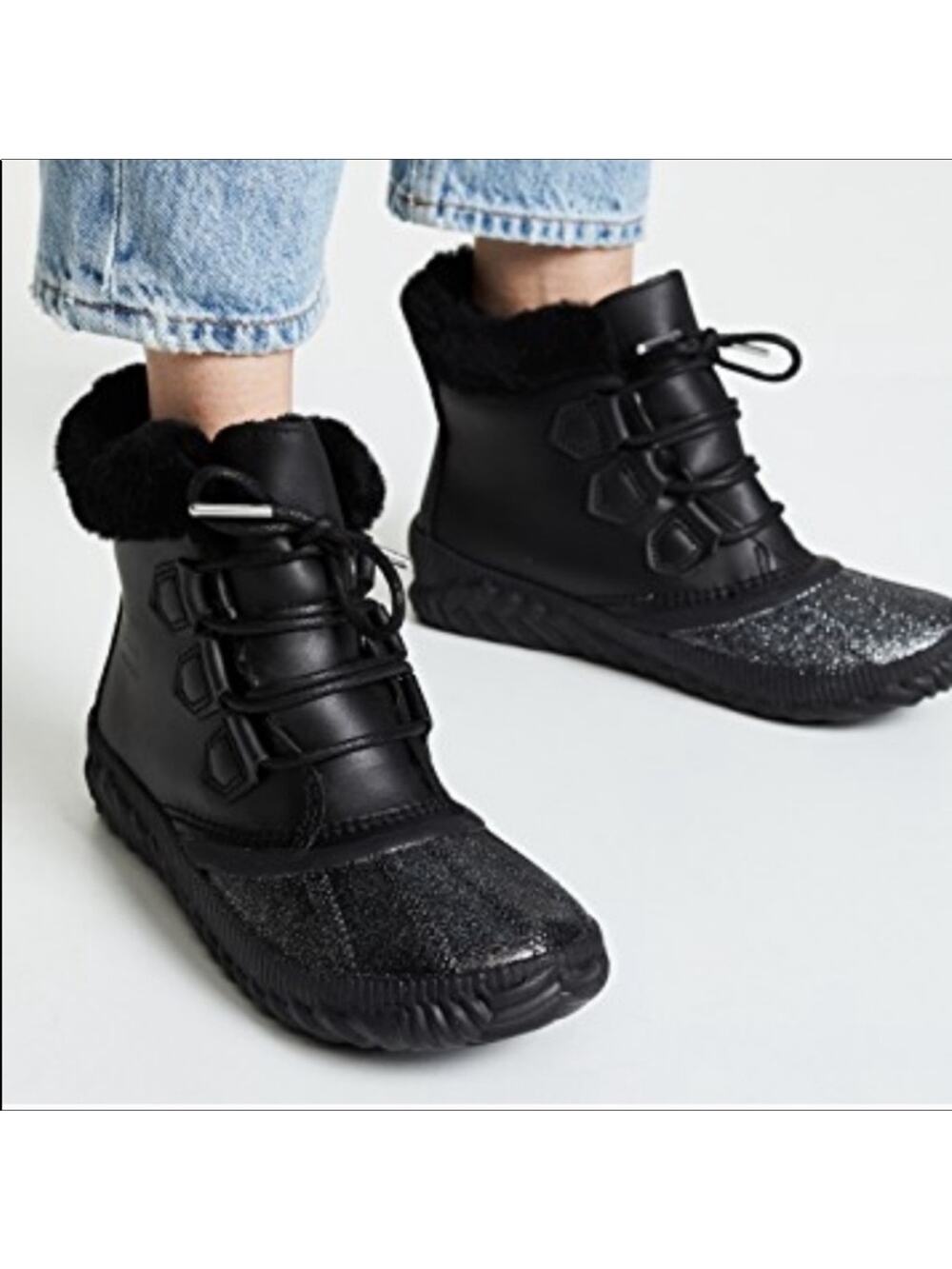 NIB Sorel Out N About Plus Lux black glitter waterproof boots, 6